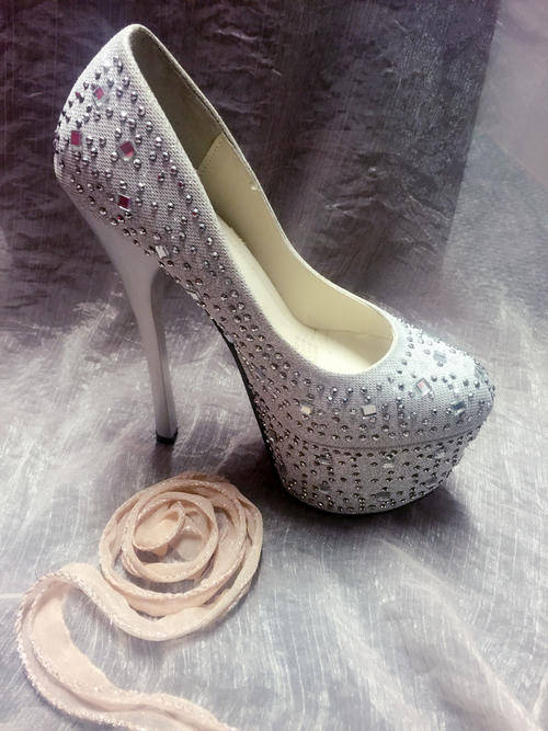 Limited Stock! Stunning Silver Crystal Diamante High Heel size 2-5 (size 34-38)